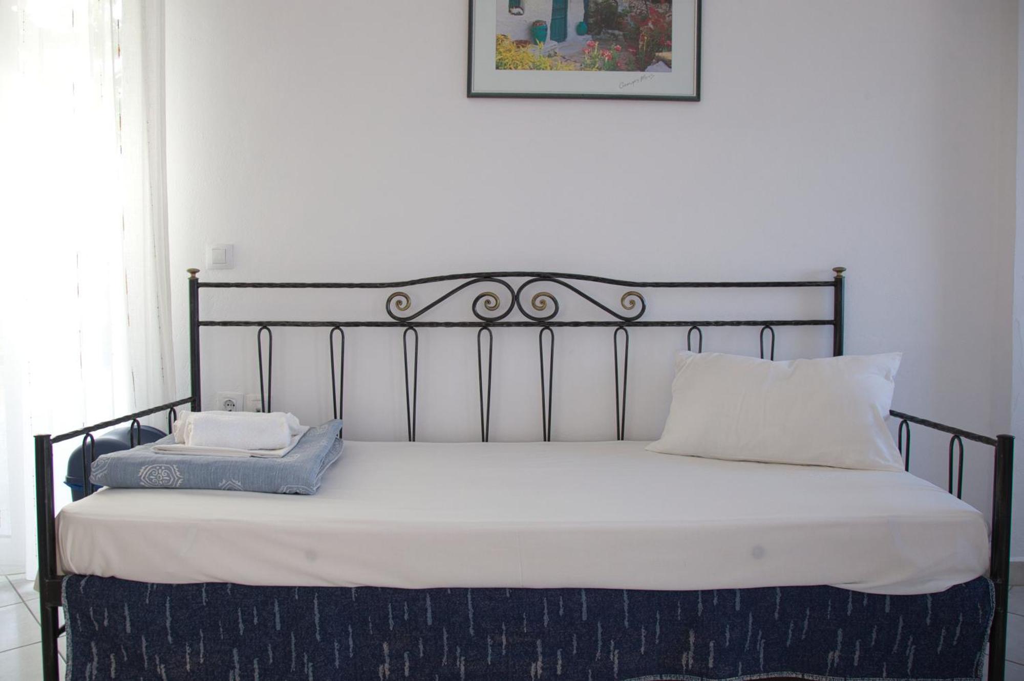 Hotel Andreas - Agistri Skála Dış mekan fotoğraf
